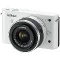 Nikon&nbsp;1&nbsp;J1&nbsp;標準ズームレンズキット&nbsp;ホワイト（送料無料）