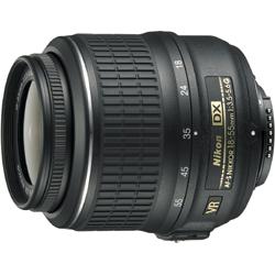 AF-S&nbsp;DX&nbsp;NIKKOR&nbsp;18-55mm&nbsp;F3.5-5.6G&nbsp;VR（送料無料）